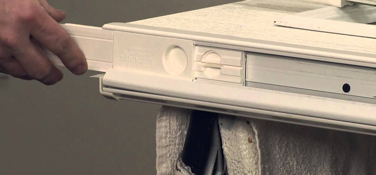 aluminum storefront door repair Valrico